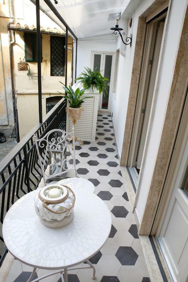 Luxury Apartment Residence La Fontana Lucca Luaran gambar
